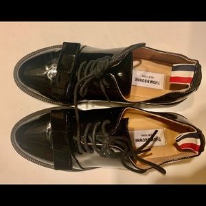 Thom Browne Lace-up, bow-detail in Patent Leather